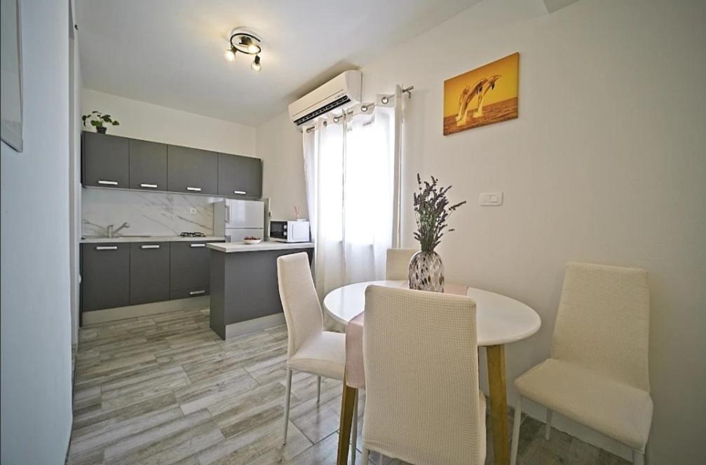 Apartment Vita Postira Kültér fotó